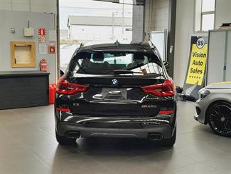 2018 BMW X3 - Thumbnail