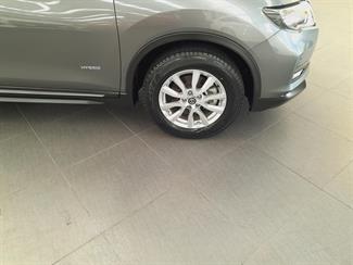 2017 Nissan X-Trail - Thumbnail