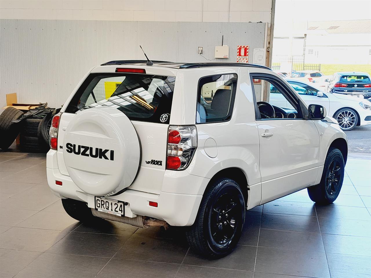 2013 Suzuki Grand Vitara