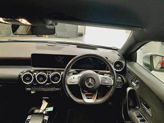 2020 Mercedes-Benz A 180 - Thumbnail