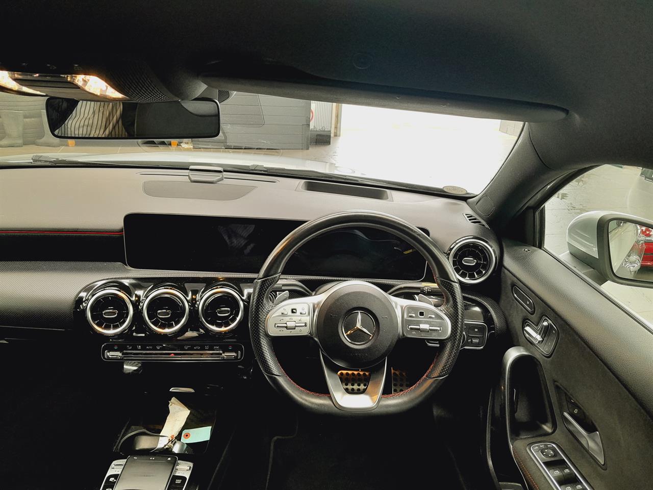 2020 Mercedes-Benz A 180