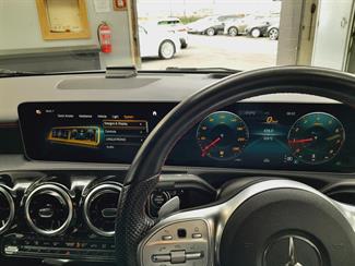 2020 Mercedes-Benz A 180 - Thumbnail