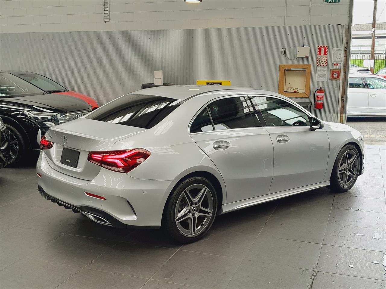 2020 Mercedes-Benz A 180