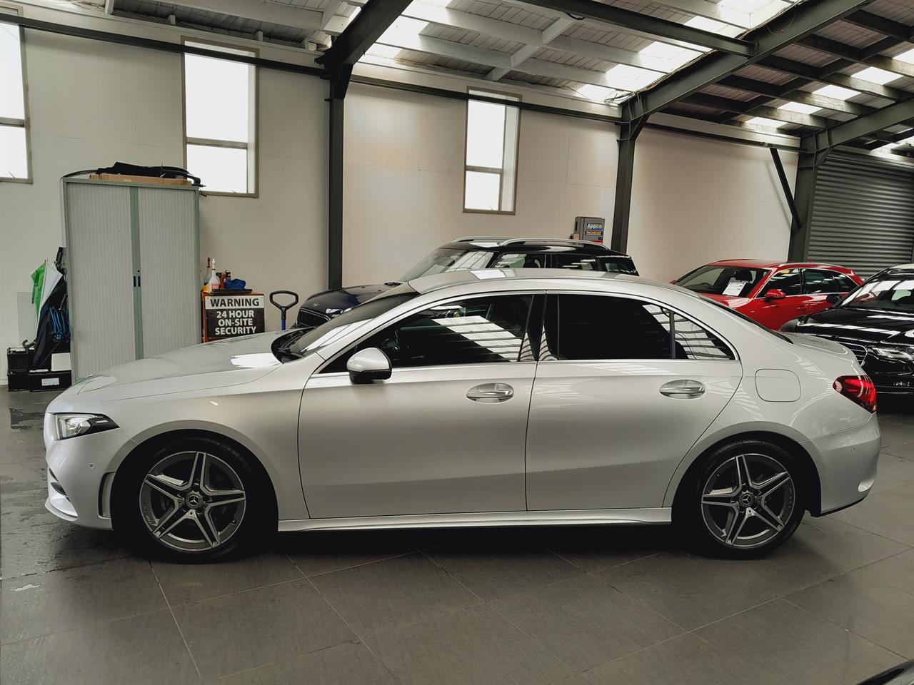 2020 Mercedes-Benz A 180