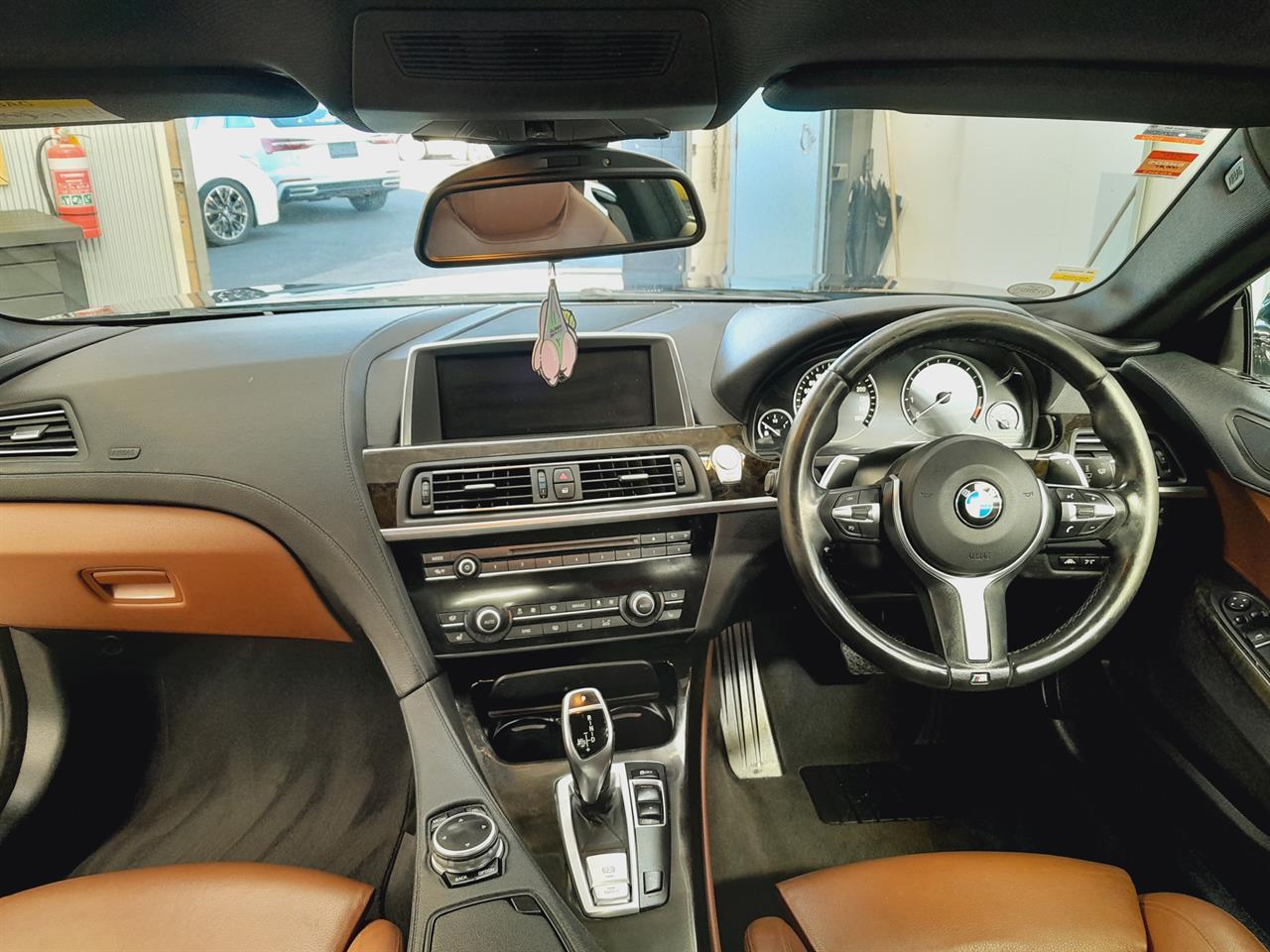 2015 BMW 640i