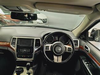2012 Jeep Grand Cherokee - Thumbnail