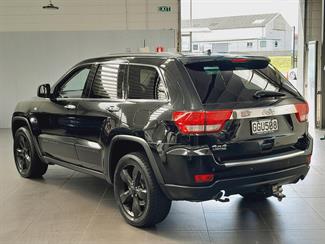 2012 Jeep Grand Cherokee - Thumbnail