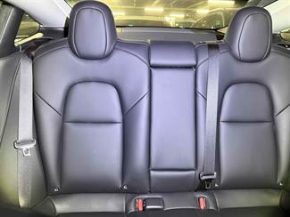 2021 Tesla Model 3 - Thumbnail