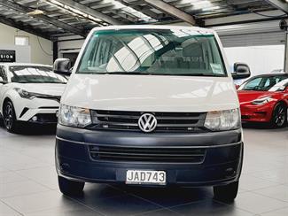 2015 Volkswagen Transporter - Thumbnail