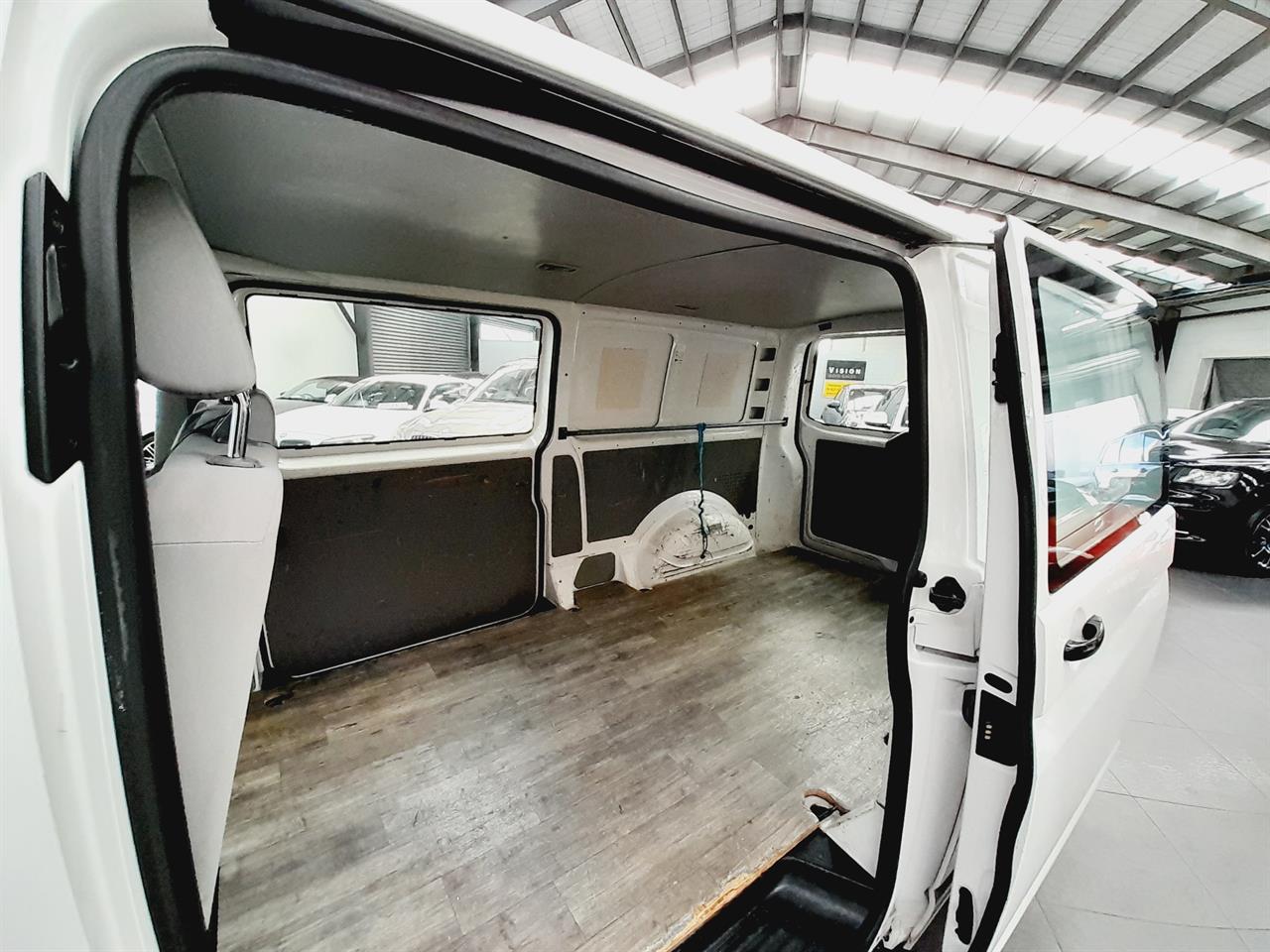 2015 Volkswagen Transporter