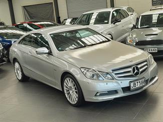 2009 Mercedes-Benz E 250 - Thumbnail