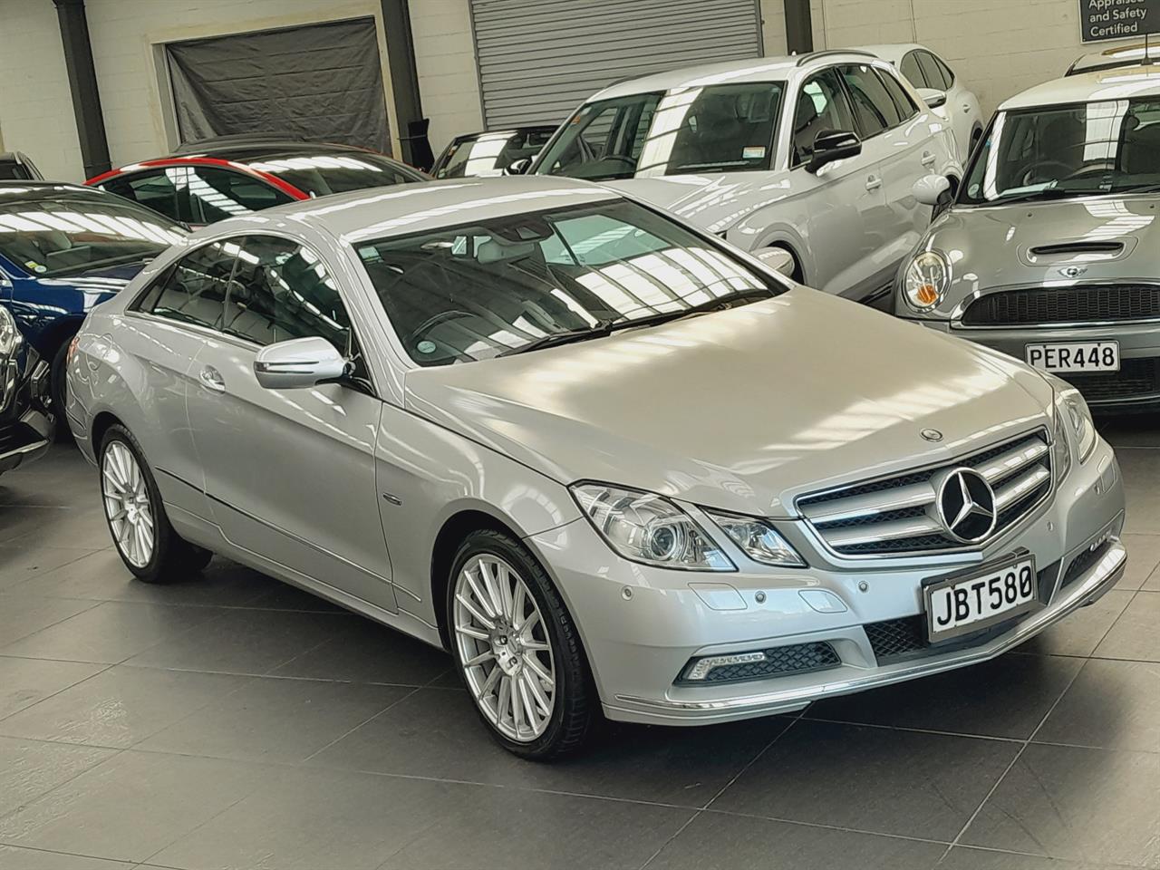 2009 Mercedes-Benz E 250