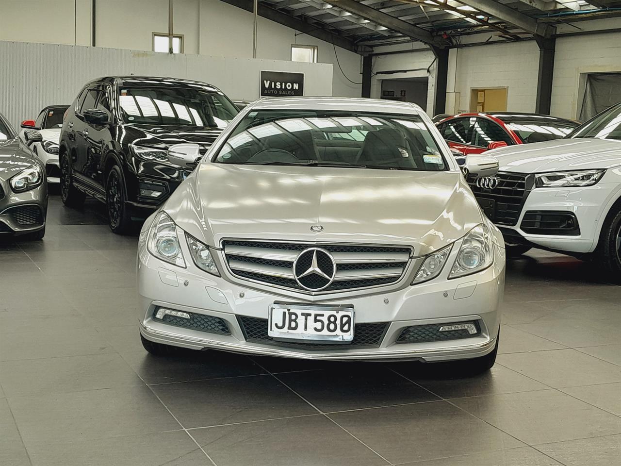 2009 Mercedes-Benz E 250