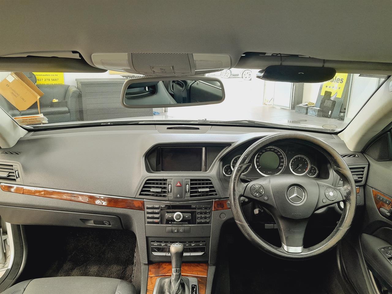 2009 Mercedes-Benz E 250