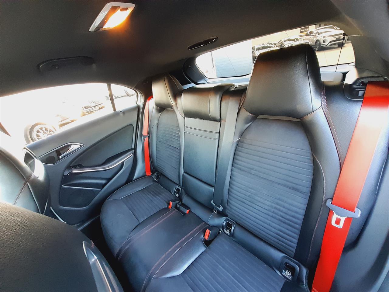 2013 Mercedes-Benz A 250