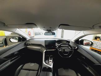 2022 Peugeot 3008 - Thumbnail