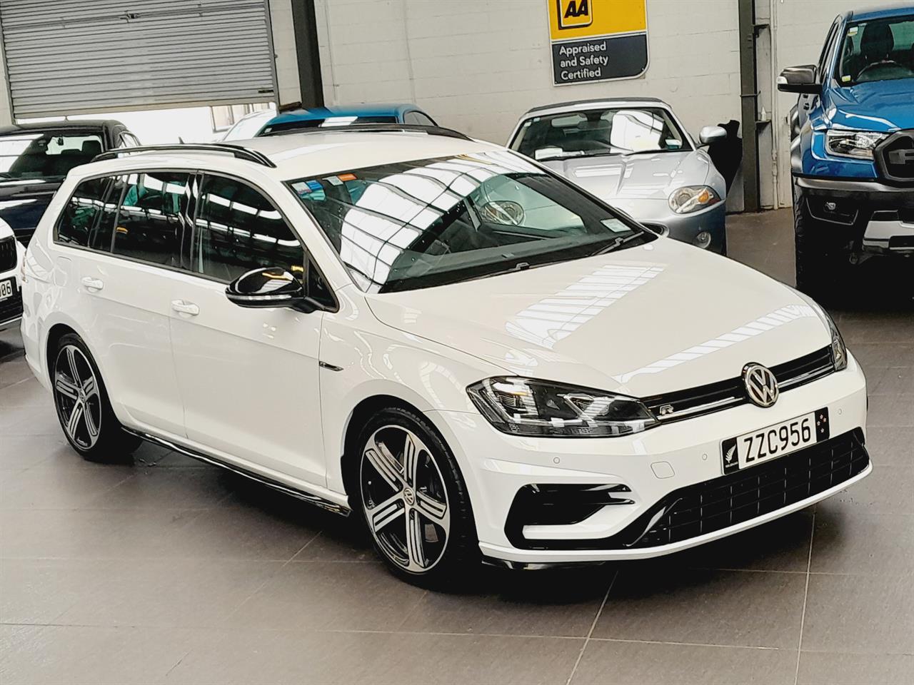 2018 Volkswagen Golf R