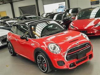2017 Mini Cooper - Thumbnail