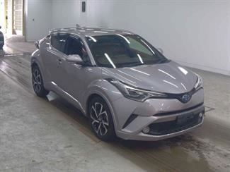 2017 Toyota C-HR - Thumbnail