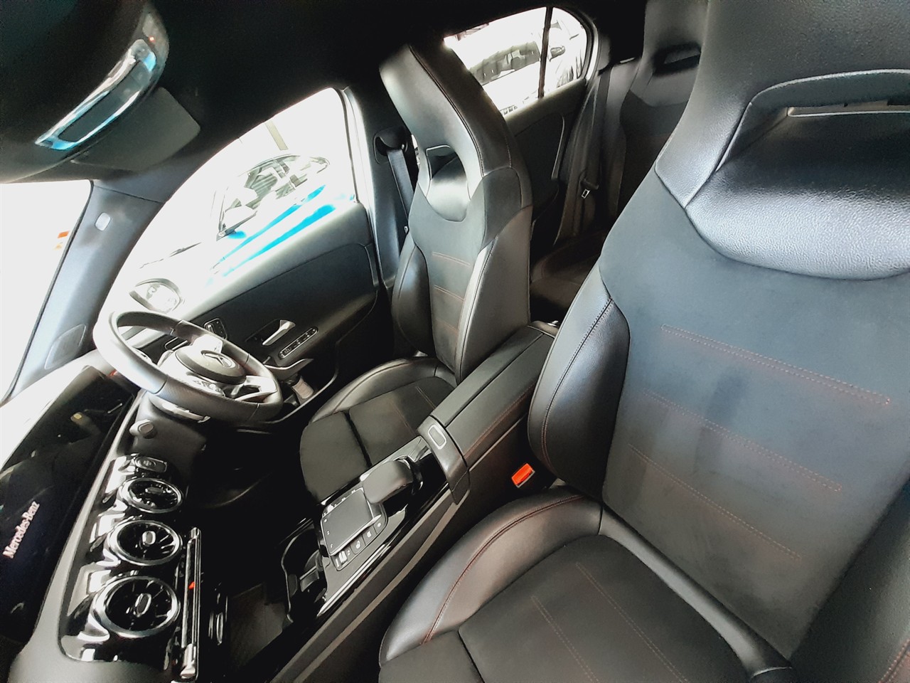 2021 Mercedes-Benz A 250 e