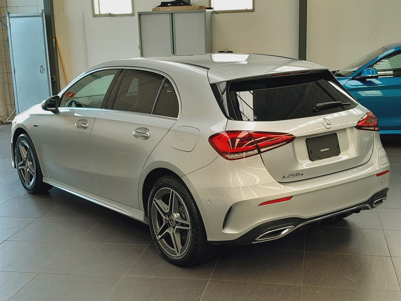 2021 Mercedes-Benz A 250 e