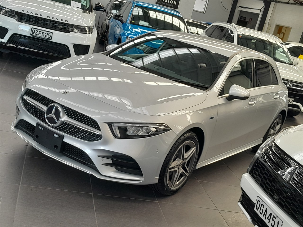2021 Mercedes-Benz A 250 e
