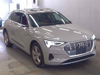 2021 Audi E-tron - Thumbnail