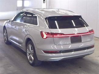 2021 Audi E-tron - Thumbnail