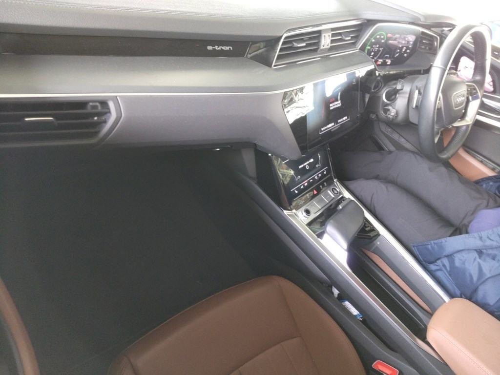 2021 Audi E-tron