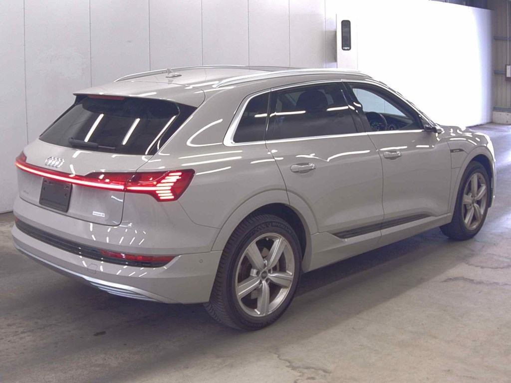 2021 Audi E-tron