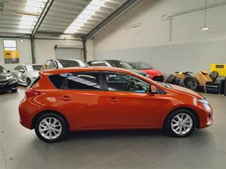 2014 Toyota Corolla - Thumbnail