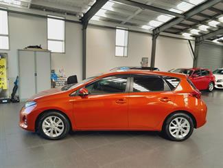 2014 Toyota Corolla - Thumbnail