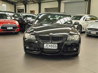 2007 BMW 323i - Thumbnail