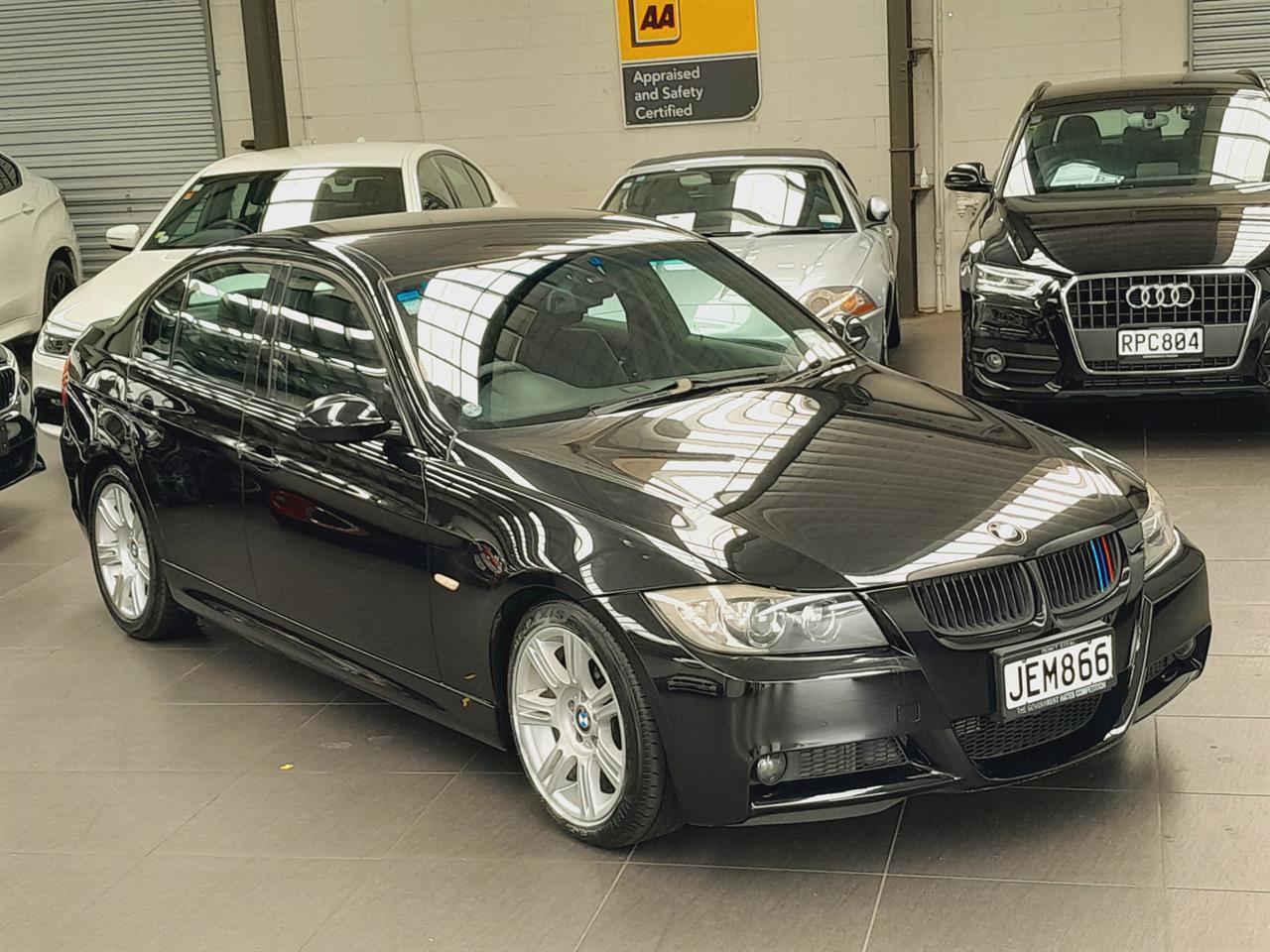 2007 BMW 323i