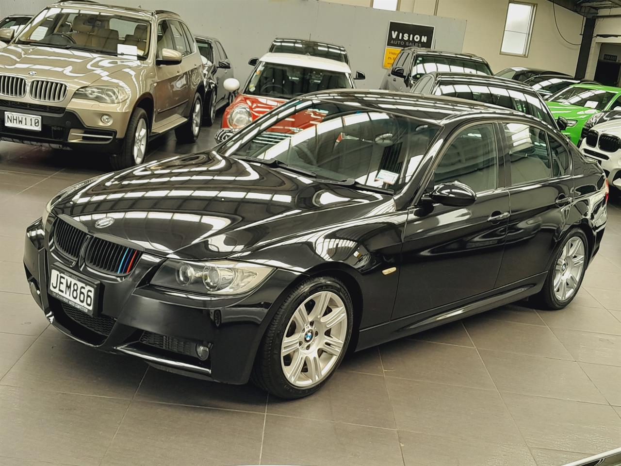 2007 BMW 323i