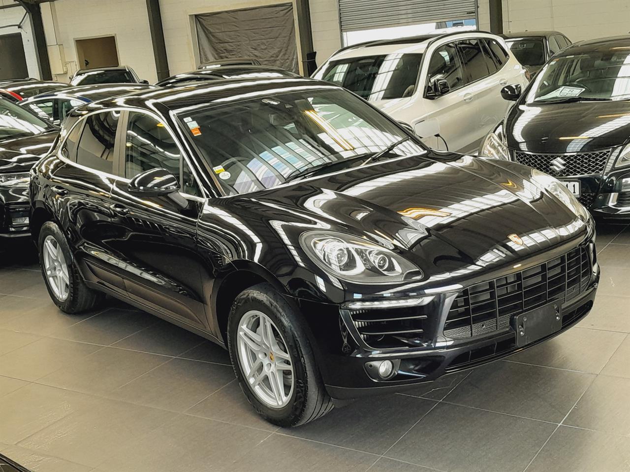 2017 Porsche Macan