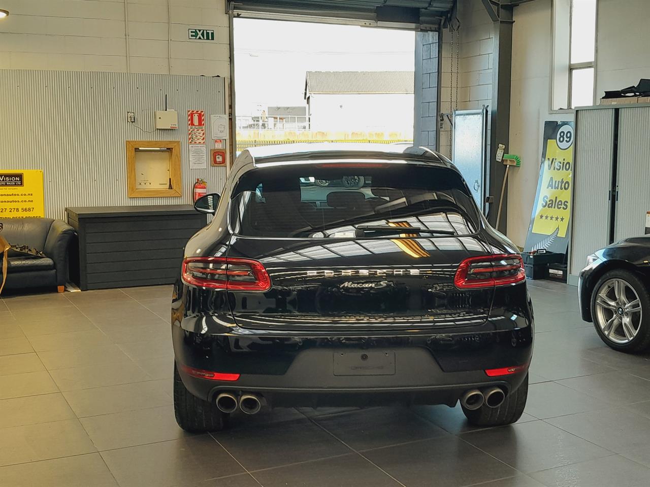 2017 Porsche Macan