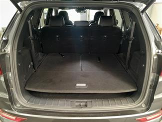 2022 Ssangyong Rexton - Thumbnail