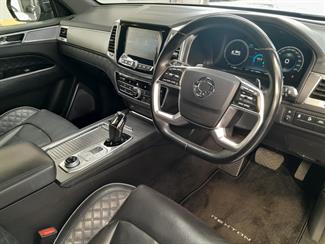 2022 Ssangyong Rexton - Thumbnail
