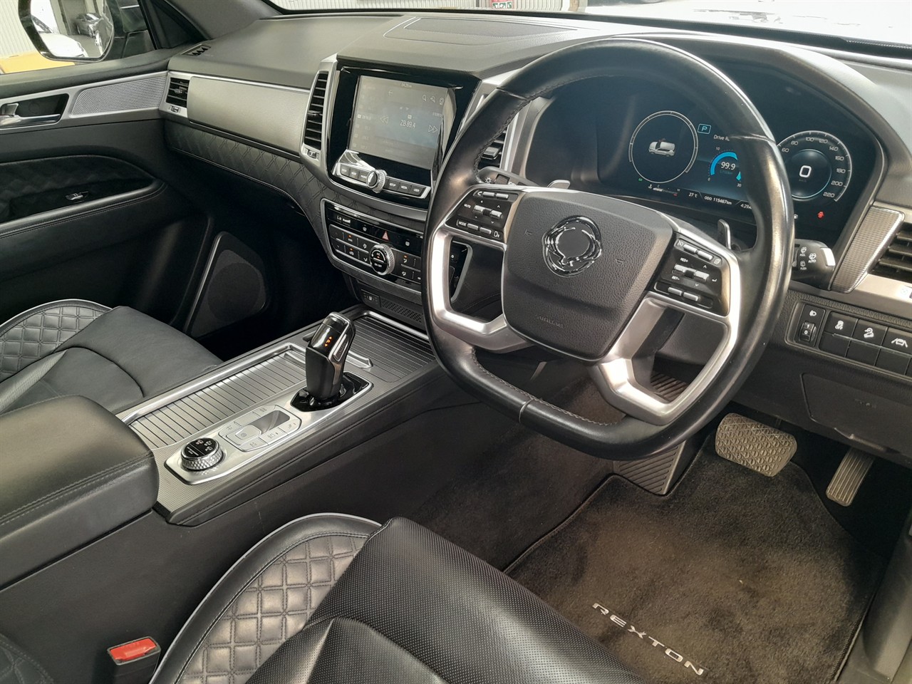 2022 Ssangyong Rexton