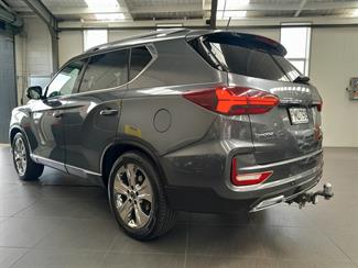 2022 Ssangyong Rexton - Thumbnail