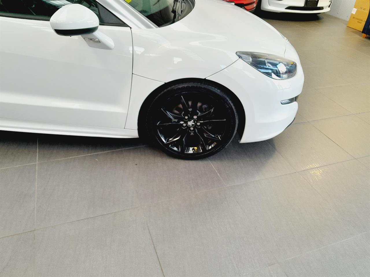 2013 Peugeot Rcz