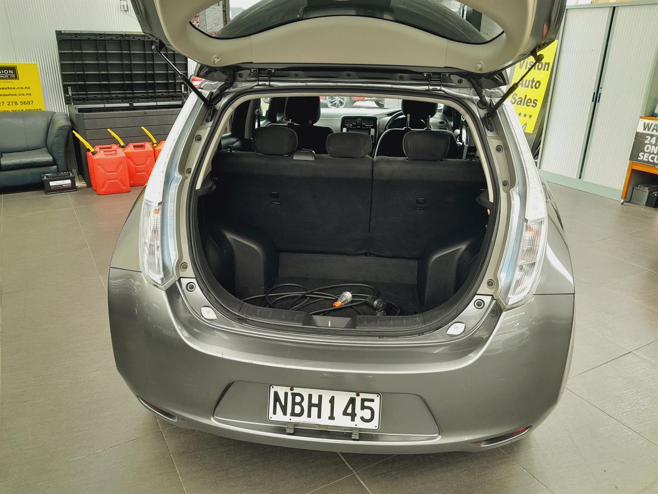 2014 Nissan Leaf