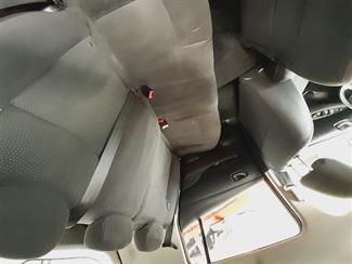 2014 Nissan Leaf - Thumbnail