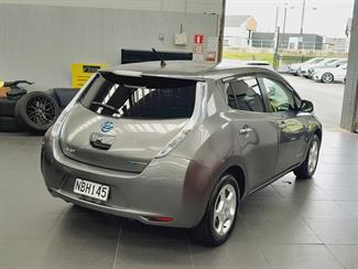 2014 Nissan Leaf - Thumbnail