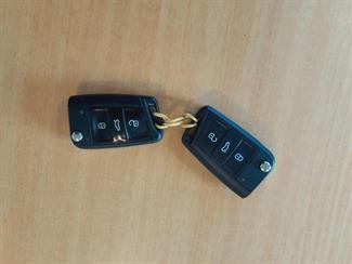 2014 Volkswagen Golf - Thumbnail