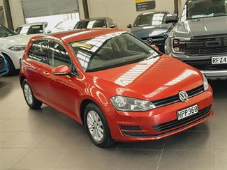 2014 Volkswagen Golf - Thumbnail