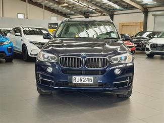 2017 BMW X5 - Thumbnail