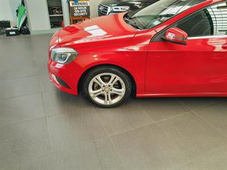 2015 Mercedes-Benz A180 - Thumbnail