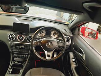2015 Mercedes-Benz A180 - Thumbnail